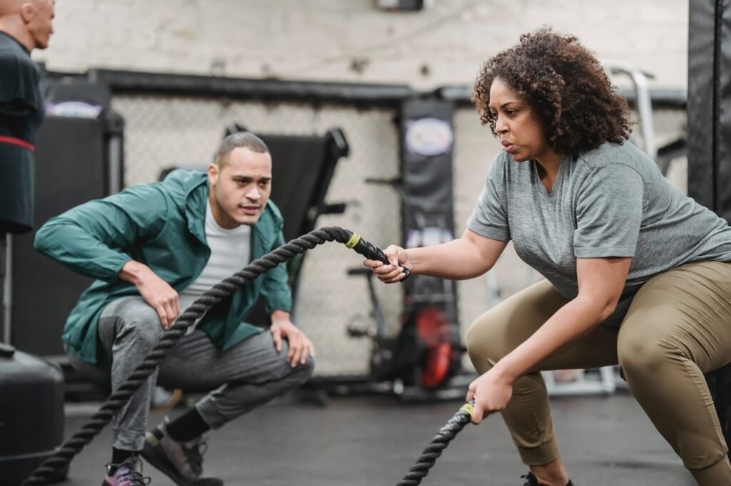 Gym Rope Mastery Unlocking the Ultimate Fitness Tool's Potential